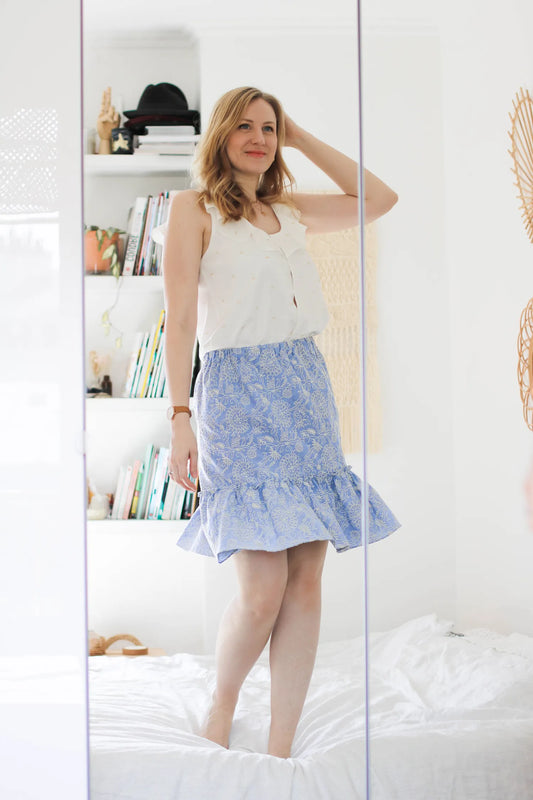 Une jupe Bellis brodée