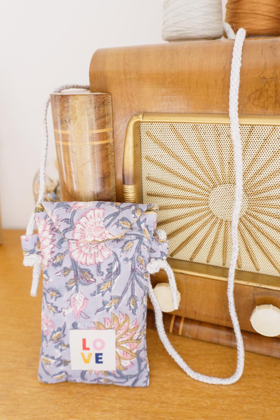 Pochette téléphone Saku